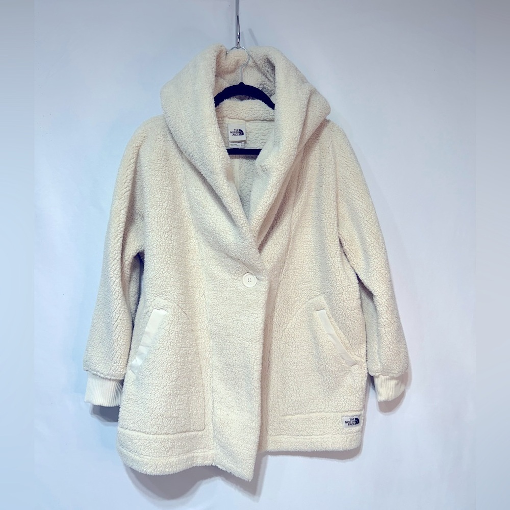 The North Face Campshire hooded jacket. Cream. Size sm-med. excellent condition